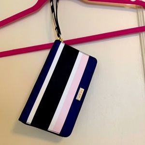 Kate Spade wrist wallet